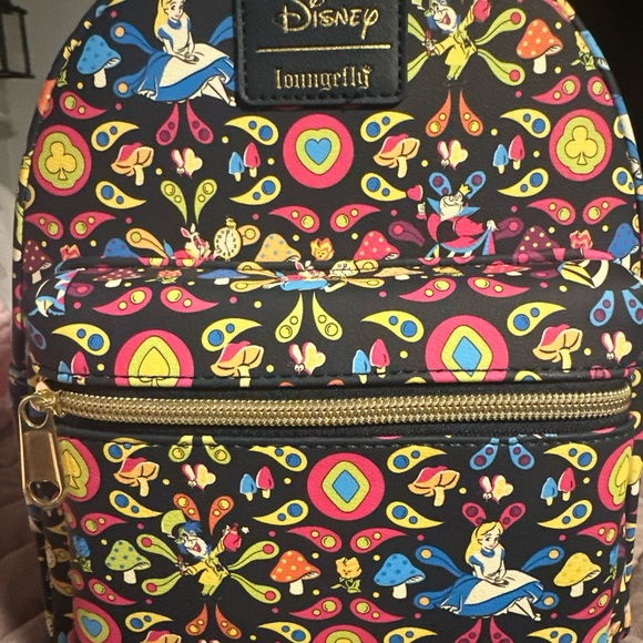 Alice In Wonderland Disney Loungefly Black Backpack with Gold Accents - Picture 1 of 3